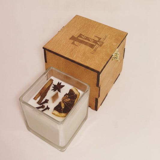 AROMA Candle
