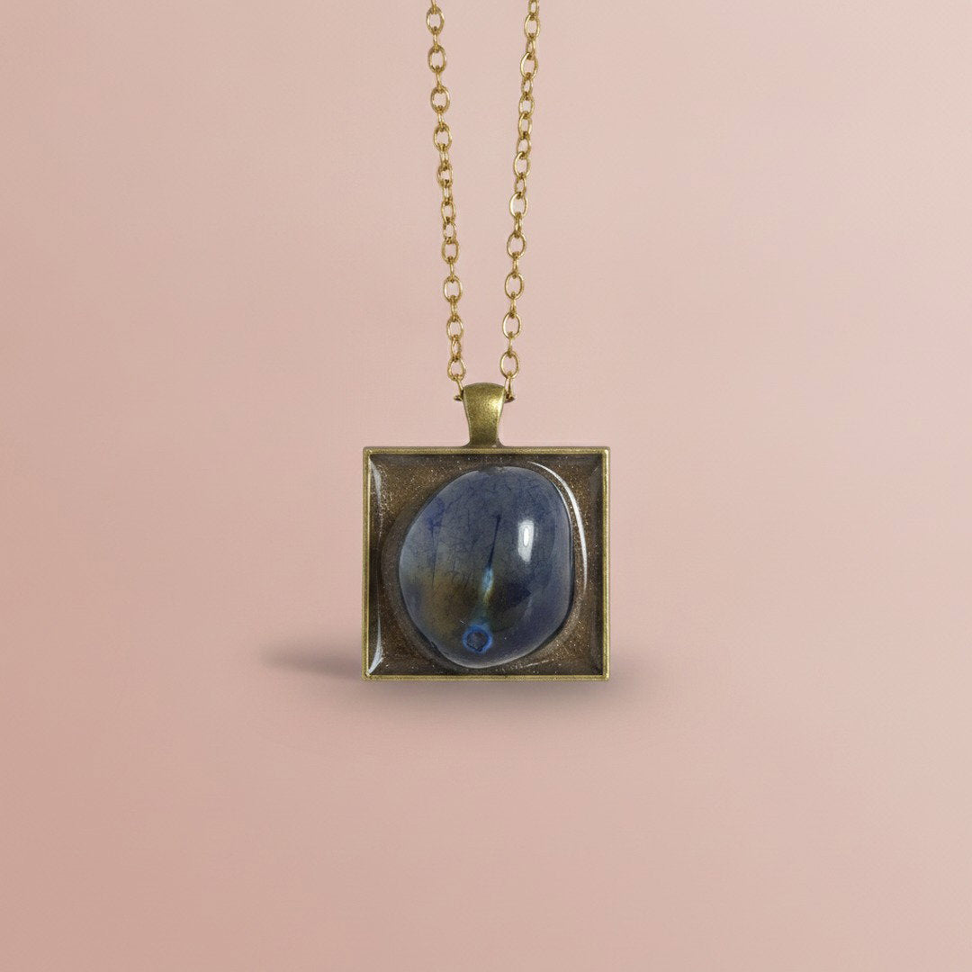 ROUND STYLE RAINBOW AGATE Necklace