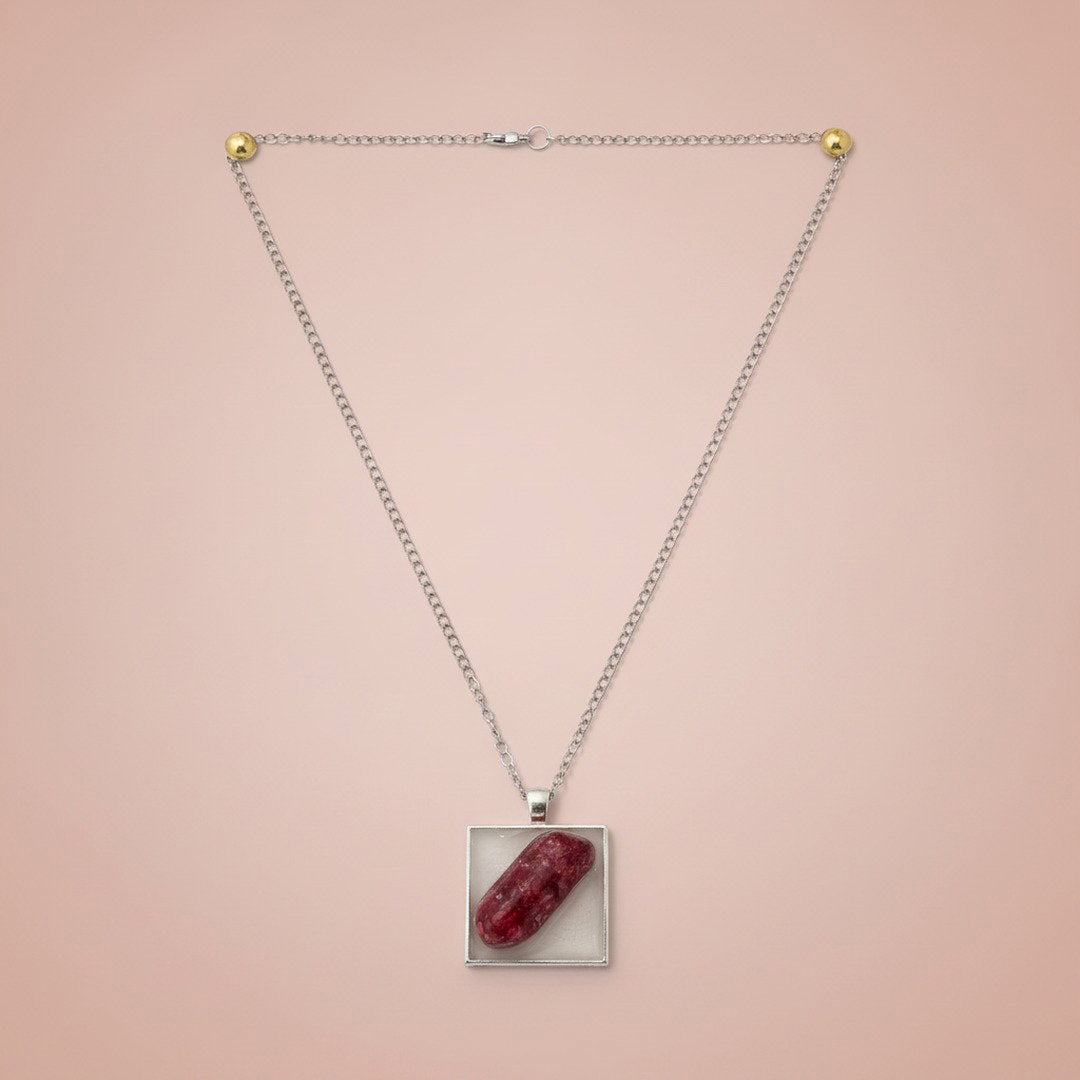 SQUARE SHAPED RAINBOW QUARTZ Necklace (RED)