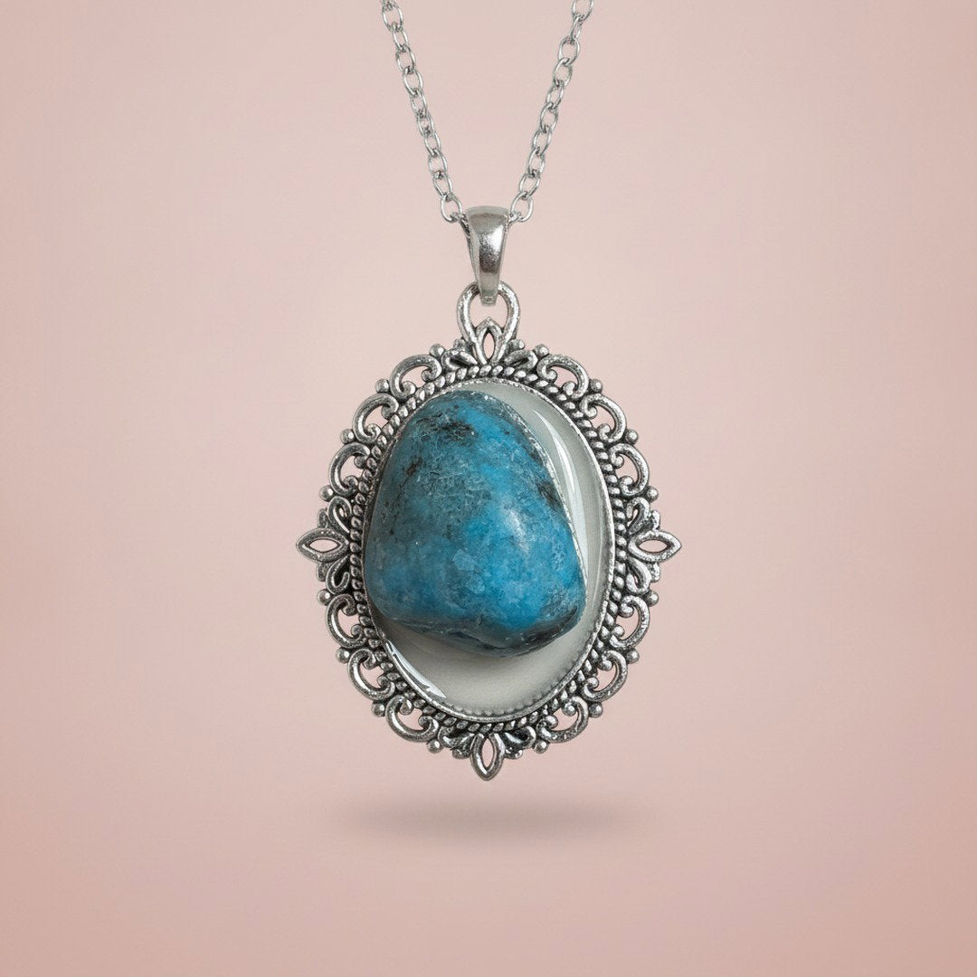 VINTAGE STYLE RAINBOW QUARTZ Necklace