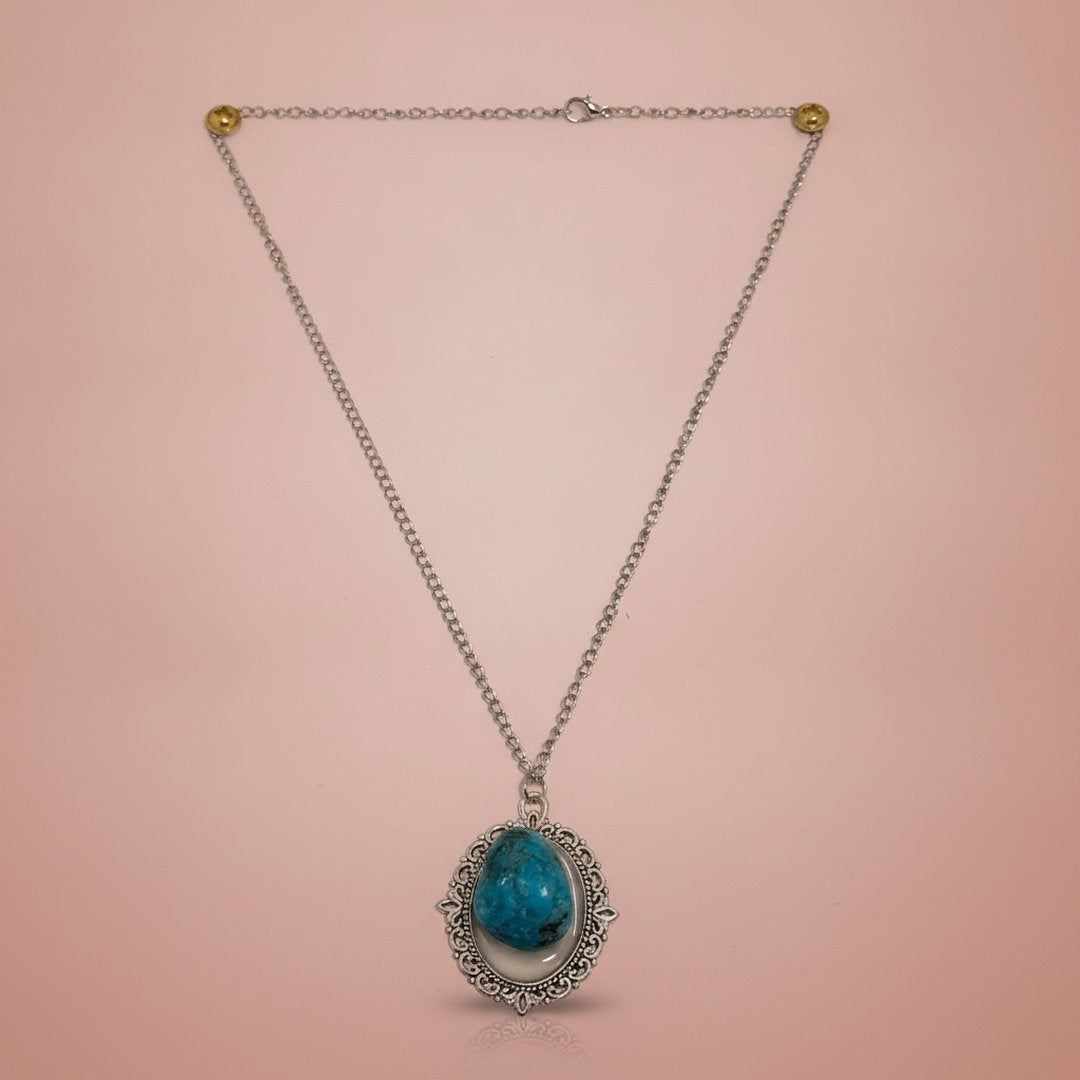 VINTAGE STYLE RAINBOW QUARTZ Necklace