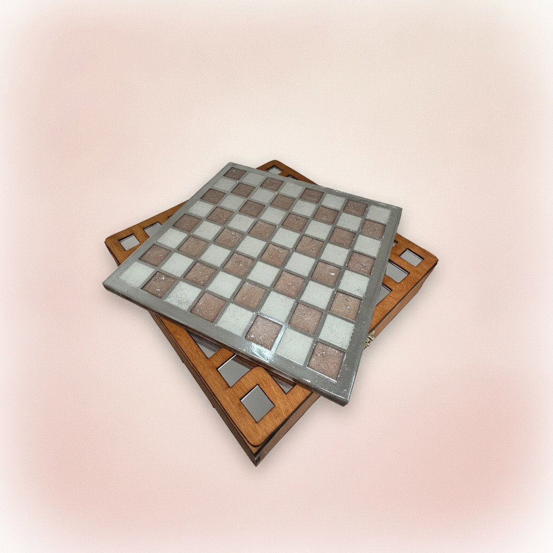 LUXURY PINK CHESS SET
